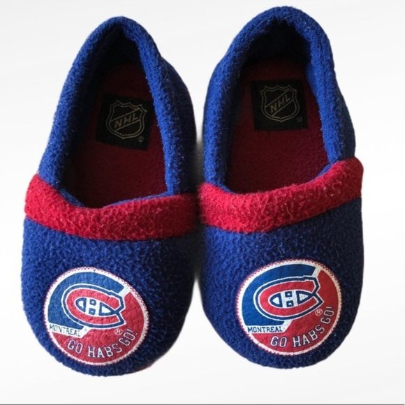 Kid’s authorized NHL Canadiens slippers size 5 - 6 - Picture 1 of 6